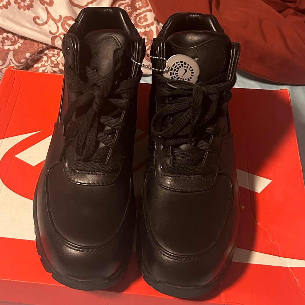 ACG Boot Black only been worn once for an hour smoke free home